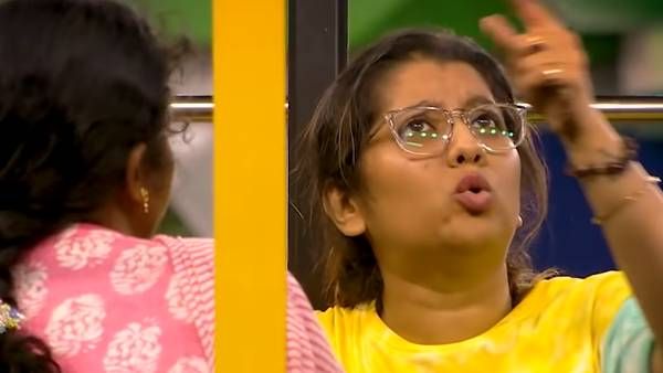 இருந்தா இரு... இல்லன்னா கீழே இறங்கிப்போ... பிரியங்காவை வெளுத்து வாங்கும் தாமரை..