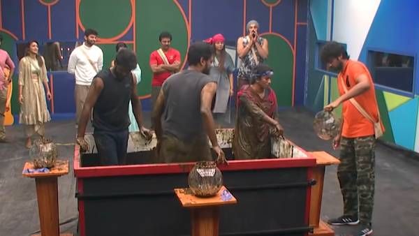 சாணியில் மூழ்கி டாஸ்கை வென்ற தாமரை... பயந்து தெறித்து ஓடிய ஹவுஸ்மேட்கள்