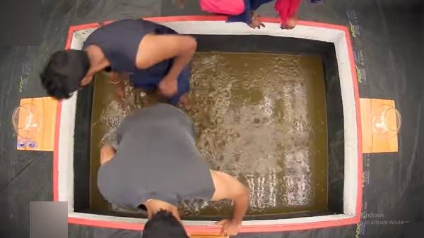 போட்டியாளர்களை மாட்டுசாணி அள்ளவிட்ட பிக் பாஸ்.. ப்ளீஸ் போதும்... முடியல.. கதறிய அமீர்!