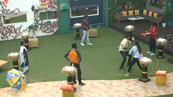 தாமரை, பாவனி ஏன்?....ஆண் போட்டியாளர்கள் இல்லையா?...பெண்களிடம் வலிமை காட்டிய ஆண் போட்டியாளர்கள்