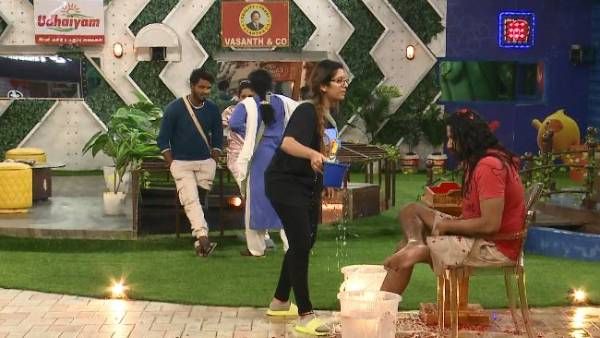 பழைய சாதத்தை பரிமாறும் பிக் பாஸ்.. மீண்டும் மீண்டும் பயண வீடியோவா.. அட போங்க பாஸ் முடியல!