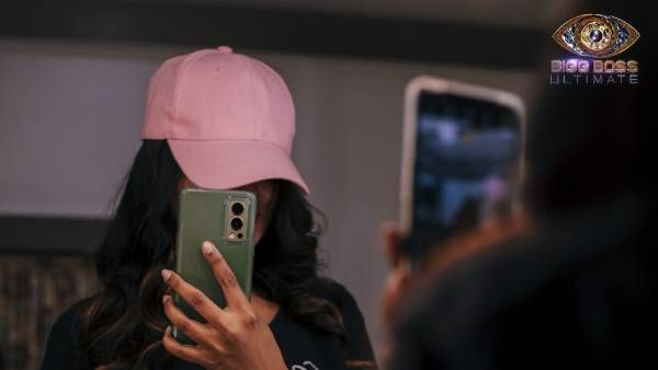 சினேகனை தொடர்ந்து வீரமங்கை.. அடுத்தது யாரு அந்த ஹவுஸ்மேட் கேமை ஆரம்பித்த பிக் பாஸ் அல்டிமேட்!