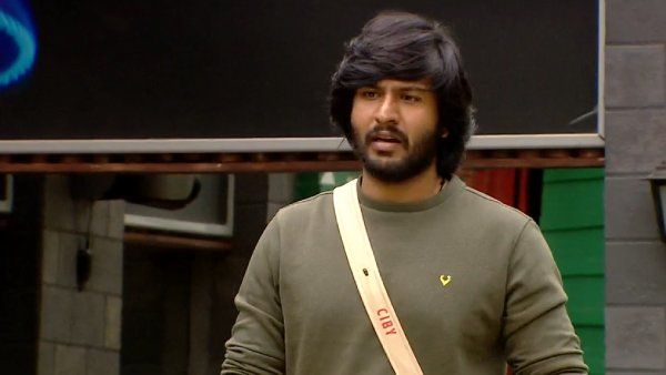 ஆஹா...இது செம ட்விஸ்டா இருக்கே...பணப்பெட்டியுடன் வெளியேறியவர் இவர் தானா ?