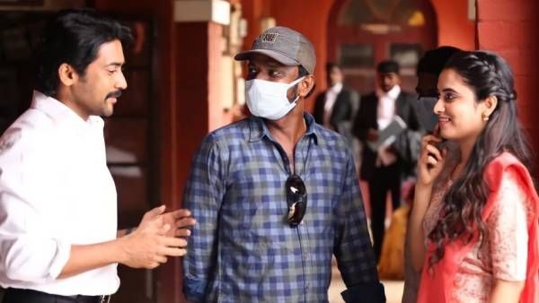 எதற்கும் துணிந்தவன் படத்திலும் வக்கீலாக நடிக்கிறாரா சூர்யா? வெளியானது BTS புகைப்படம்!