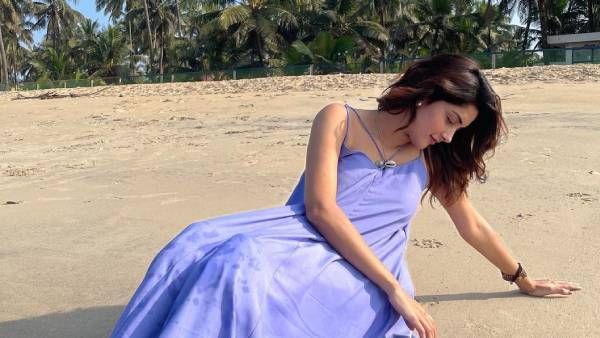 லாக்டவுனில் என்ன செய்தேன் தெரியுமா...மாநாடு ஸ்டையிலில் மகிமா போட்ட சூப்பர் போஸ்ட்