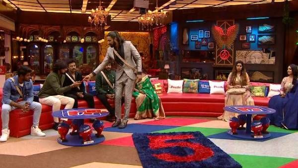 என்னது ராஜுவுக்கு ரெட் கார்டா? ரசிகர்களின் அந்த ஆசையை இப்படி நிறைவேற்றி வைத்த கமல்!