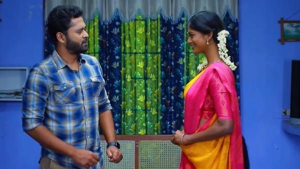 ஒருவேளை இவரும் சீரியல் பார்த்திருப்பாரா? சொந்த சீரியலையே கலாய்க்கும் விஜய் டிவி