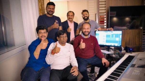 மீண்டும் லண்டனில் வடிவேலு.. செம ஸ்பீடில் நடக்கும் நாய் சேகர் ரிட்டர்ன்ஸ் பட பாடல் பணிகள்!