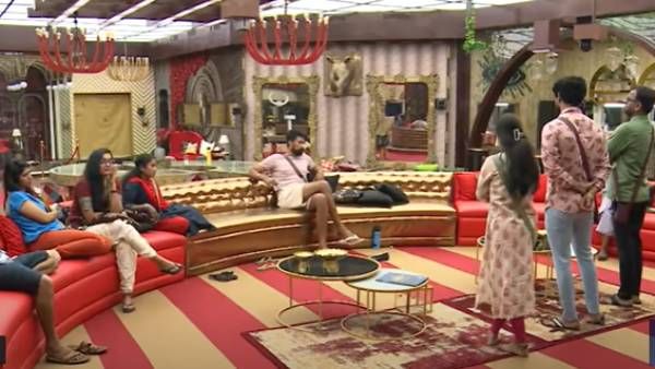 பிக் பாஸ் அல்டிமேட்… இந்த வாரம் டேஞ்சர் சோனில் 3 பேர்… வெளியேறப்போது யார் ?