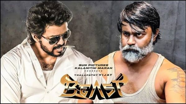 நடிக்கிறது எனக்கு கஷ்டமா இருந்துச்சு.. செல்வராகவன் நடிகராக மாறியது குறித்து பகிர்ந்துள்ளார்!