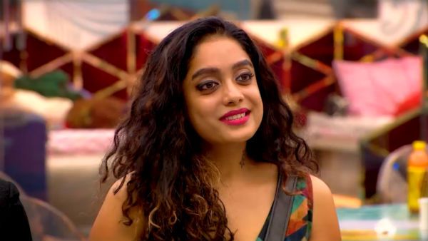 பிக்பாஸ் அல்டிமேட்டில் இருந்து வெளியேறினாரா அபிராமி...சர்ச்சையை கிளப்பிய பிரபலத்தின் போஸ்ட்