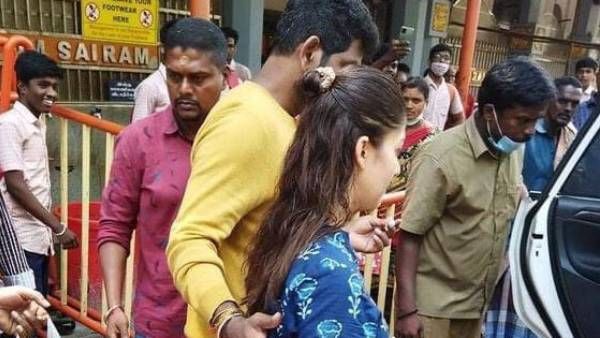 கோயில் கோயிலாக செல்லும் நயன்–விக்கி ஜோடி...இப்போ எங்கே போயிருக்காங்க?