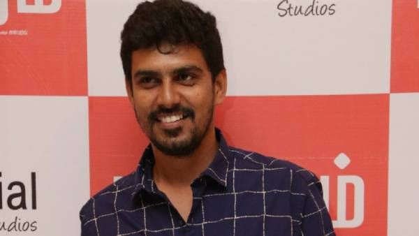 எந்தப் படத்துக்கு டிமாண்ட் இருக்குதோ.. அந்த படம் தான் தியேட்டரில் போடனும்.. எஸ்.ஆர். பிரபு பளீச்!