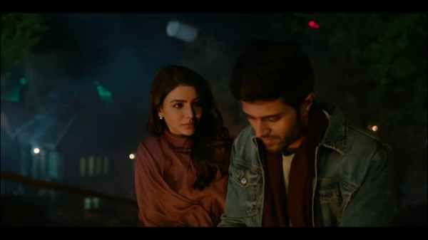 கட்டிபிடித்து.. முத்தம் கொடுத்து பர்த்டே விஷ்.. விஜய்தேவரகொண்டா சர்ப்ரைஸ்.. நெகிழ்ந்த சமந்தா!