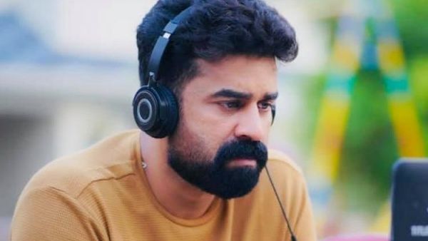 மயக்க மாத்திரை கொடுத்து பலாத்காரம் செய்தார்..மலையாள நடிகர் மீது இளம் நடிகை பாலியல் புகார்!