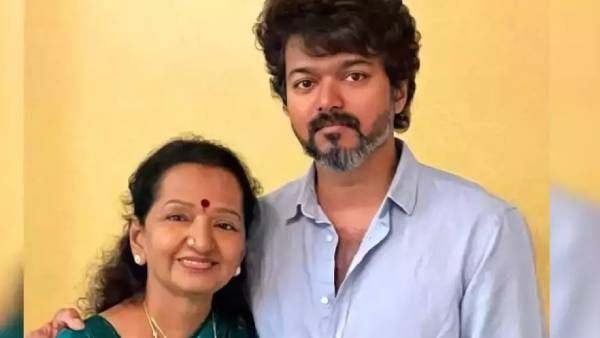 மே 20ஐ மறக்காத விஜய்.. கண்கலங்க வைக்கும் காரணம்.. குட்டி ஸ்டோரி சொன்ன விஜய்யின் அம்மா!