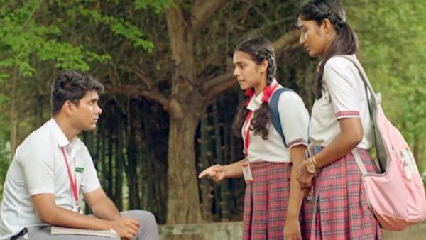 ஜெர்ரி சார்தான் வேணும்.. அடம்பிடிக்கும் மாணவிகள்.. கனா காணும் காலங்கள் தொடரில் அட்ராசிட்டி!