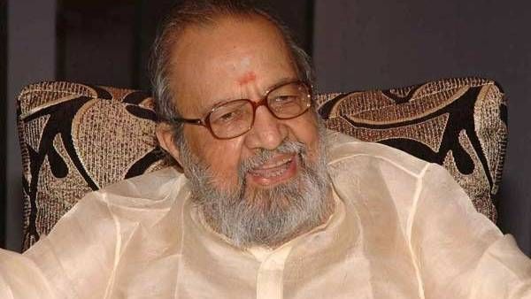 காலத்தால் அழியாத வாலி..எழுத்துக்களால் இதயம் தொட்டவரின் வெற்றி வரிகள் !