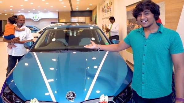 புது கார் வாங்கிய பிக் பாஸ் பிரபலம் ஆஜித்.. எவ்ளோ விலை தெரியுமா?