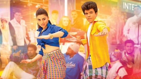 அதுக்குத்தானே ஊர்வசி ரவுத்தேலாவே.. பாலிவுட்டில் பிரம்மாண்ட ரிலீஸுக்கு பிளான் போட்ட தி லெஜண்ட்!