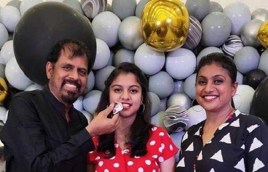 சினிமாவுக்கு வரும் ரோஜா மகள்.. எவ்வளவு க்யூட்டா இருக்காங்க!