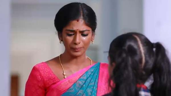 இதுக்கு ஒரு என்ட் கார்டே இல்லையா?...பாரதி கண்ணம்மா சீரியலால் கொந்தளிக்கும் நெட்டிசன்கள்