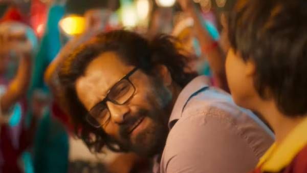 விக்ரமின் கோப்ரா டிரைலர் எப்படி இருக்கு?...ரசிகர்கள் கொடுத்த ரெவ்யூ என்ன?