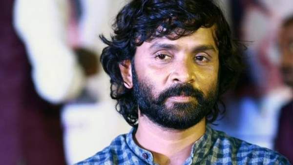 மாறி மாறி புகார்..யார் நல்லவர் யார் கெட்டவர்..விரைவில் தெரியும்..சினேகன் விளக்கம்!