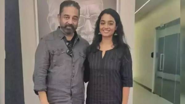 உங்க தலை எங்கன்னு கேட்ட ரசிகர்கள், விக்ரம் ஷூட்டிங் ஸ்பாட் போட்டோவுடன் சீக்ரெட் சொன்ன காயத்ரி