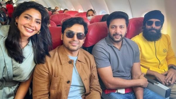 ஐதராபாத் செல்லும் பொன்னியின் செல்வன் படக்குழு.. இன்னைக்கு பிரமோஷன் அங்க தான்!