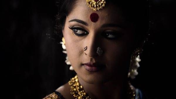 ஒருபக்கம் பிரபாஸுடன் திருமண வதந்தி… இன்னொருபுறம் அருந்ததியாக மாறிய அனுஷ்கா: ரசிகர்கள் வெயிட்டிங்