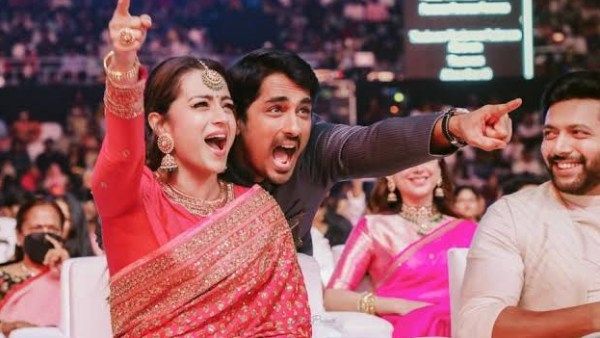 எனக்கே தெரியாம அப்படி நடந்துகிட்டேன்... பொன்னியின் செல்வன் விழா பற்றி திரிஷா