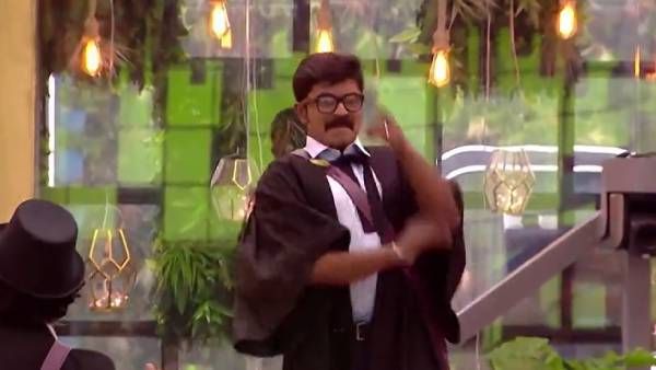 என்ன மேன் டான்ஸ் ஆடுறே நீ.. ரசிகர்களிடம் மொக்கை வாங்கிய அசீம்!