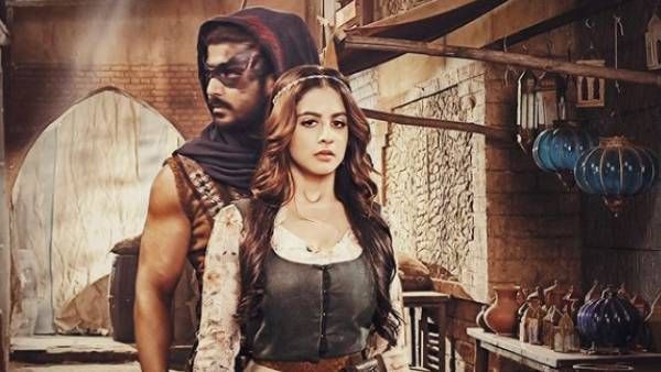 படப்பிடிப்பு தளத்தில் நடிகை தற்கொலை..வசமாக சிக்கிய காதலன்.. திடுக்கிடும் தகவல்!