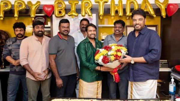 முதன்முறையாக இணையும் விஜய் சேதுபதி - சந்தானம் காம்போ... முக்கியமான கூட்டணியில் பிளவு?