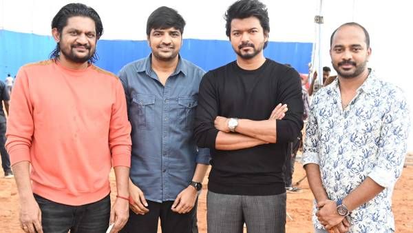 தளபதியாக விஜய் மாறிய காரணம்.. நடிகர் சதீஷ் சொன்ன சீக்ரெட்!