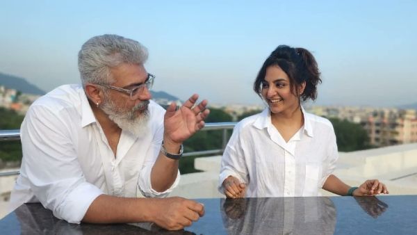 அஜித்துடன் எடுத்துக் கொண்ட பிரத்யேக புகைப்படங்களை வெளியிட்ட மஞ்சு வாரியர்.. செம ஹாப்பி போல!