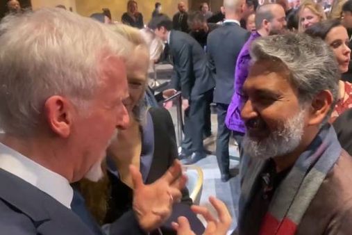 ஹாலிவுட்ல படம் பண்ணனும்னா சொல்லுங்க பண்ணலாம்.. ராஜமெளலியை உற்சாகப்படுத்திய ஜேம்ஸ் கேமரூன்!