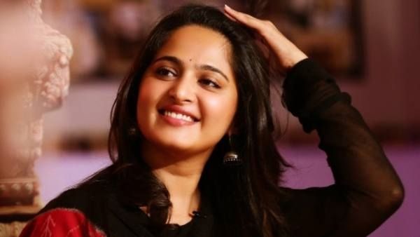 இது என்ன புது கதையா இருக்கு.. அனுஷ்காவுக்கு வந்திருக்கும் அரிய வகை நோய்.. என்ன தெரியுமா?