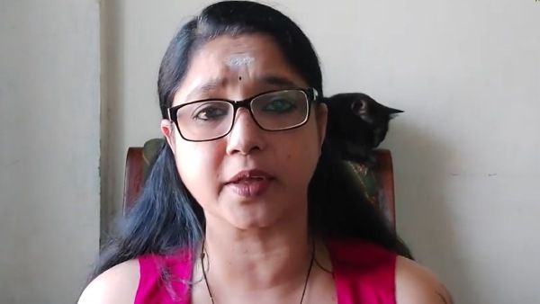 சோத்துக்கு வழி இல்லனு நான் சொல்லவே இல்ல.. அதிரடி பதிலளித்து ரசிகர்களை அலறவிட்ட சவுண்டு சரோஜா!