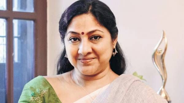 மானே தேனே என்றால் உருகிவிட வேண்டாம்.. பெண்களுக்கு நடிகை ரோகிணி அட்வைஸ்!