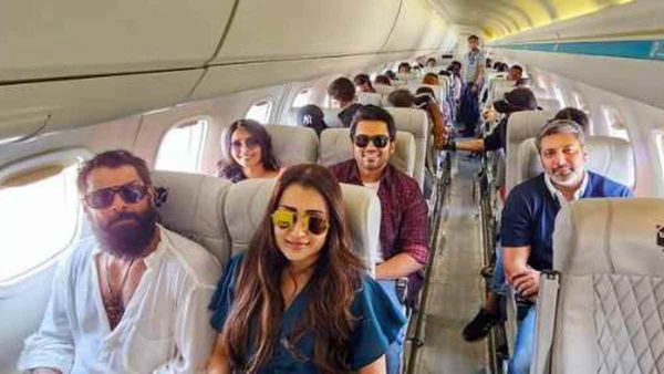 PS2 team :பிரமோஷனல் டூரை துவங்கிய சோழர்கள்.. பயண புகைப்படத்தை வெளியிட்ட லைகா!