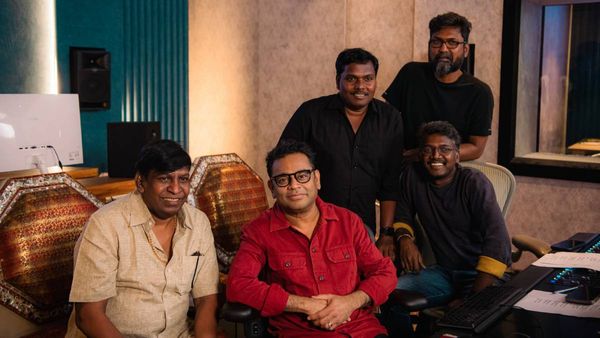 இசைப்புயல் இசையில் பாடிய வடிவேலு!!!