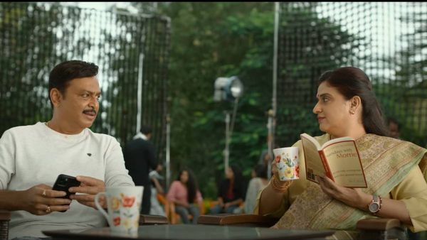 3வது மனைவியை பழிவாங்க பக்கா பிளான் .. காதலியுடன் ரொமான்ஸ் படம் எடுத்த தெலுங்கு நடிகர்!