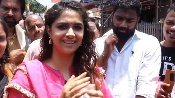 Keerthy Suresh - தமிழில் பேச முடியாது.. தெலுங்கில் தான் பேசுவேன்.. திருப்பதியில் அடம்பிடித்த கீர்த்தி சுரேஷ்!