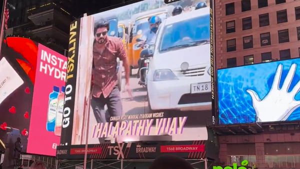 Vijay Birthday - நியூயார்க் டைம்ஸ் ஸ்கொயரில் தளபதி விஜய்.. அசத்தல் வீடியோ