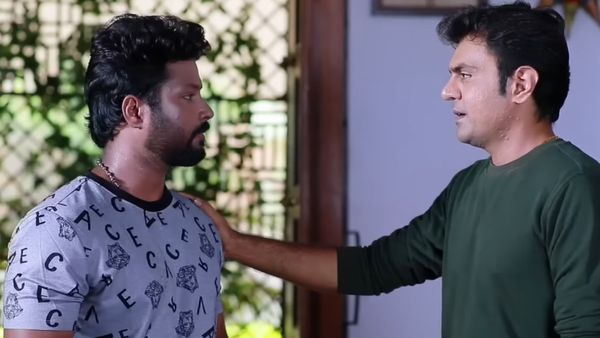 Iniya :தம்பியை ஏமாற்றி கையெழுத்து வாங்கும் விக்ரம்.. இனியா தொடரில் புதிய ட்விஸ்ட்!