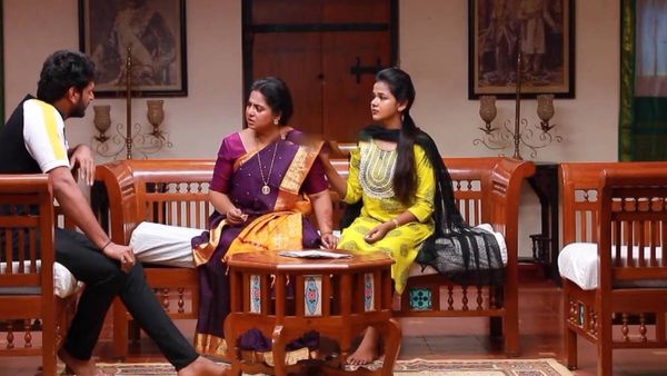 Bharathi kannamma :திருமண ஏமாற்றுக் கும்பலில் மாட்டும் கண்ணம்மா குடும்பத்தினர்.. ரசிகர்கள் அதிர்ச்சி