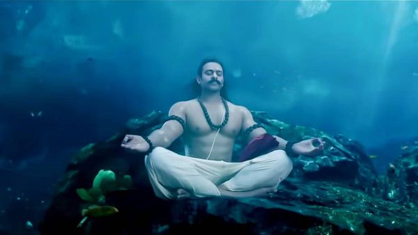 Adipurush Running time : ஆதிபுருஷ் ரன்னிங் டைம்… ஷாக்கான பேன்ஸ் !