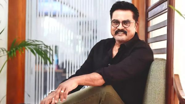 Sarathkumar - பத்திரிகையாளர், டிராவல் ஏஜென்ஸி உரிமையாளர், தயாரிப்பாளர், நடிகர்.. சரத்குமாரின் மறுபக்கம்